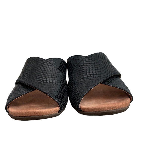 VIONIC Leticia Wedge Black Velcro Sandal EUC Size 6.5 - Picture 4 of 15